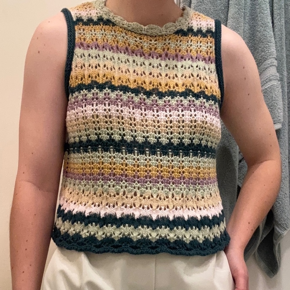 Universal Thread Crochet Tank Sweater (Multicolor Stripe)
